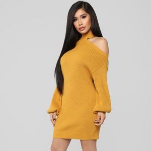 NWT FASHION NOVA Mustard Sweater Dress - Size XL